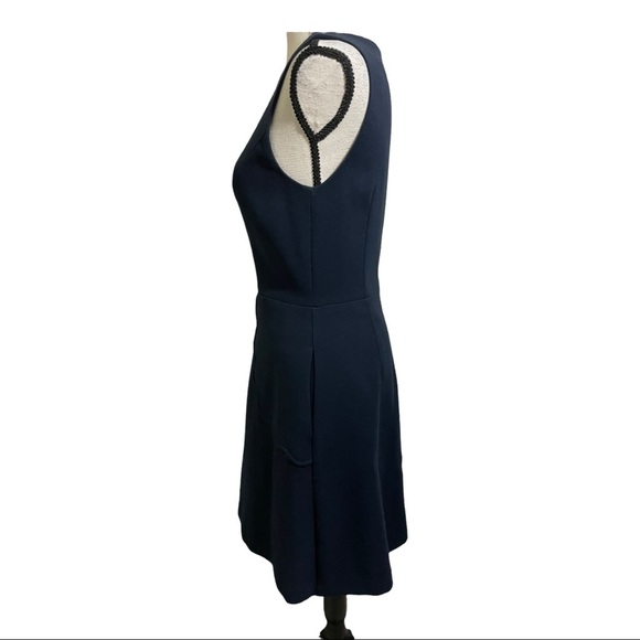 Eliza J sleeveless zipper back scallop trim pockets dress. Blue.size 4. … - Picture 8 of 11